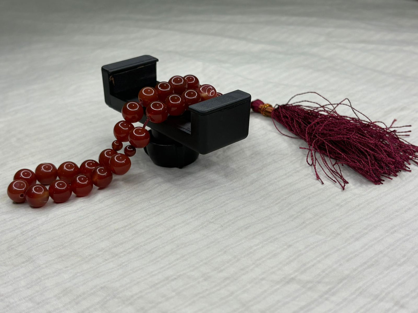 Premium Natural Aqeeq Tasbeeh - 33 Beads (8mm) - Elegant Islamic Prayer Beads